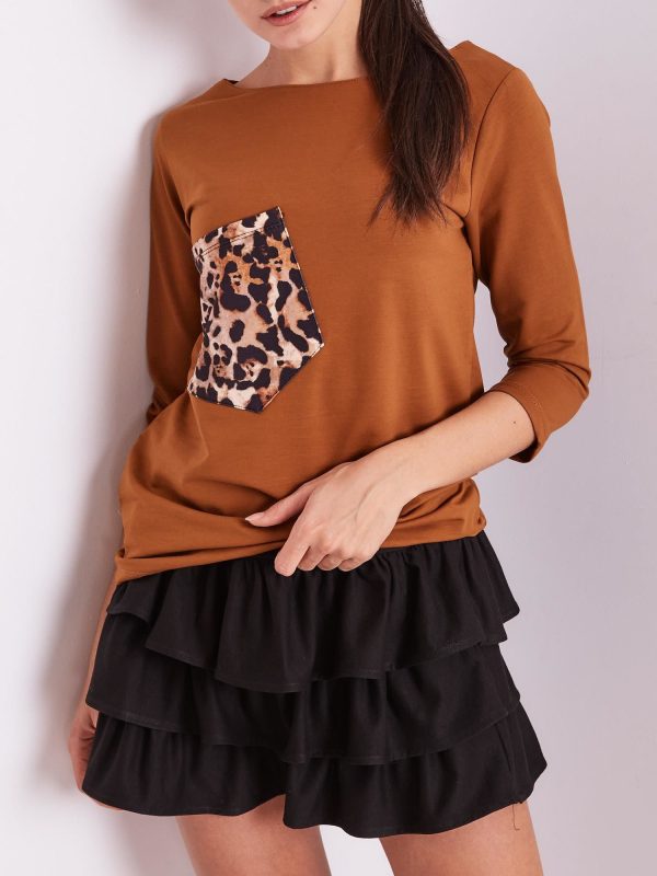 Wholesale Brown blouse with animal motif