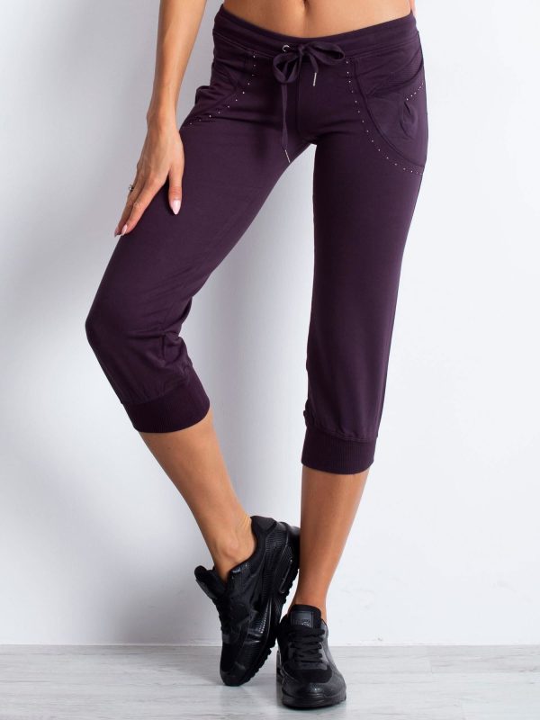 Wholesale Dark purple capri sweatpants with applique at the pockets