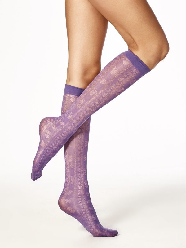 Wholesale Knee socks in roses and ornaments purple