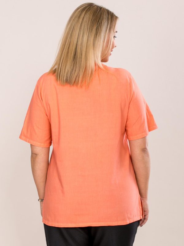 Wholesale T-shirt blouse with embroidered pattern coral PLUS SIZE