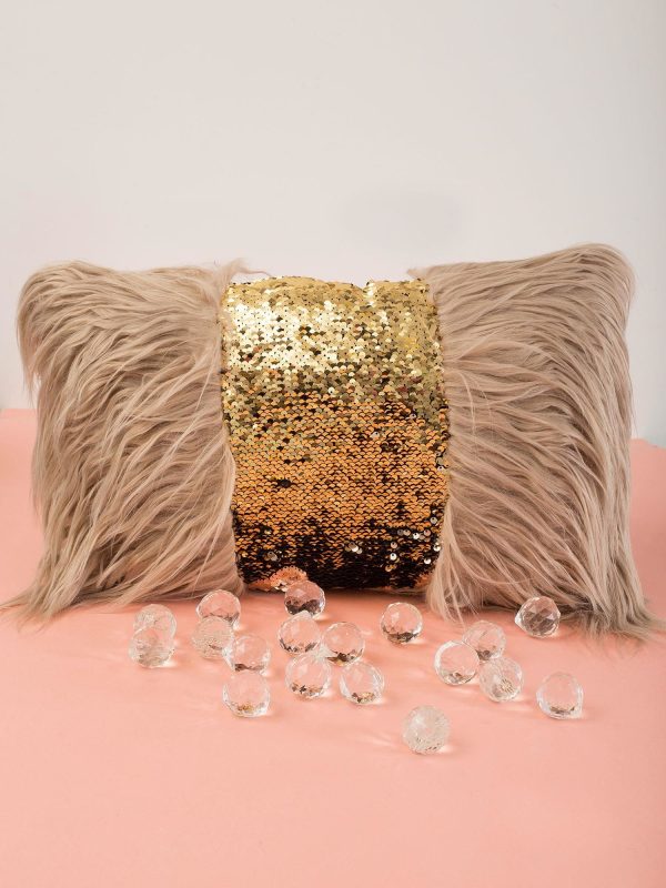 Wholesale Beige pillow with sequins