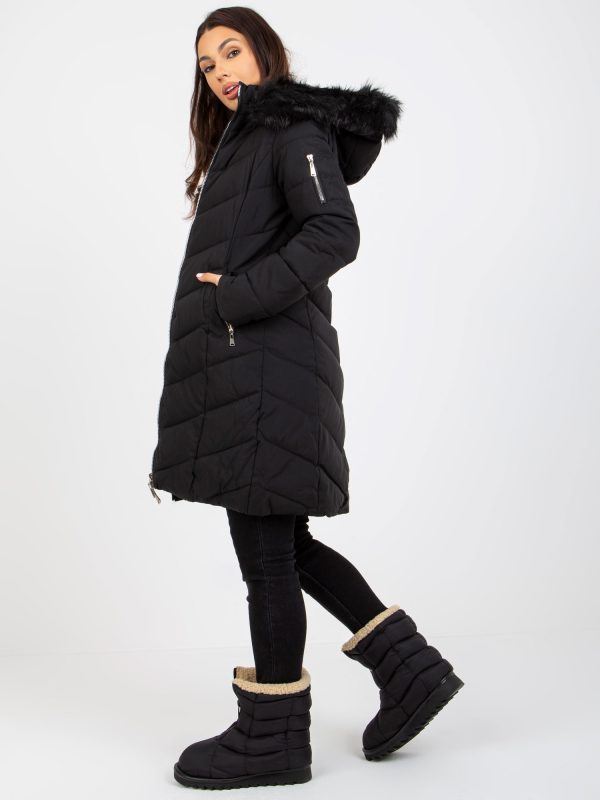 Wholesale Schwarze gesteppte Winterjacke mit abnehmbarer Kapuze