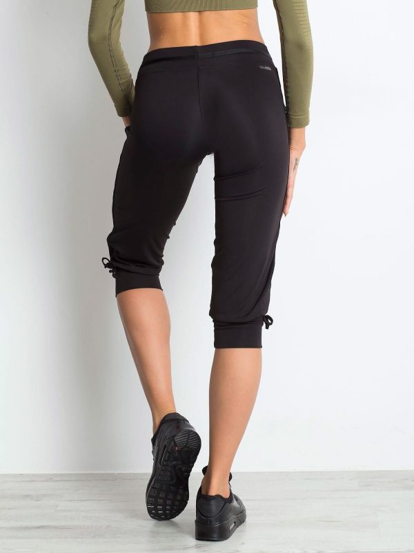 Wholesale Black capri pants with leg leg