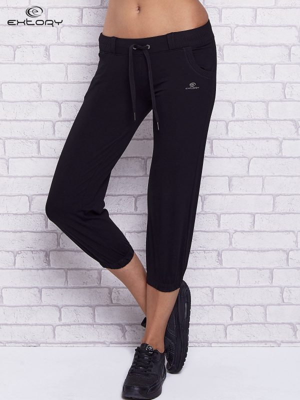 Wholesale Black capri pants with pockets and elastic waistband