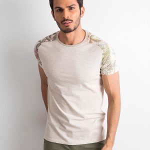 Wholesale Beige men's t-shirt with print on the sleeves