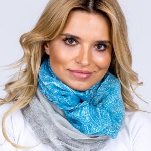 Wholesale Grey-blue airy ombre wrap with motif