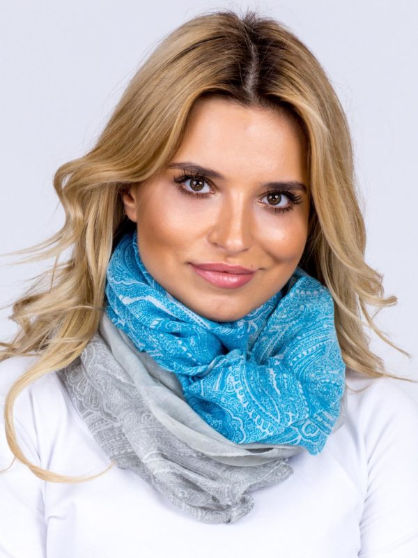 Wholesale Grey-blue airy ombre wrap with motif