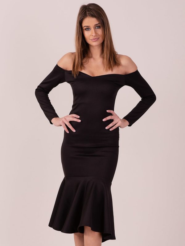 Wholesale Black dress with wide flounce at the bottom