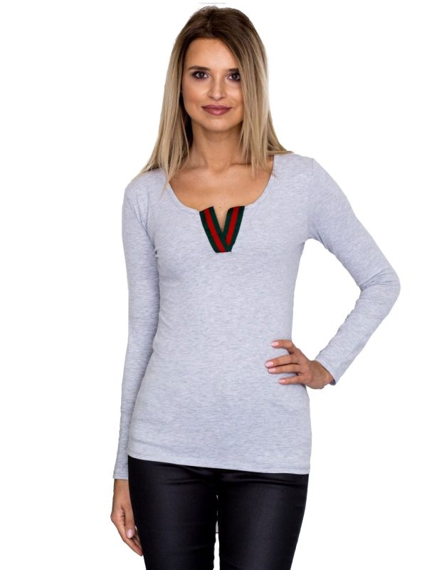 Wholesale Grey blouse with fancy neckline at the back