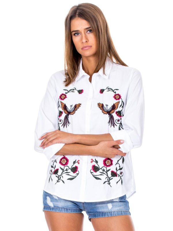 Wholesale White shirt in embroidered ethnic patterns