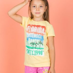 Wholesale Yellow t-shirt for girl with inscriptions