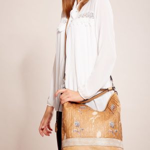 Wholesale Camel bag made of combined materials in Japanese style