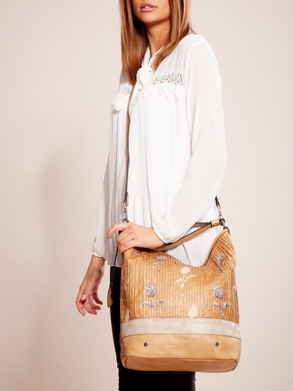 Wholesale Camel bag made of combined materials in Japanese style