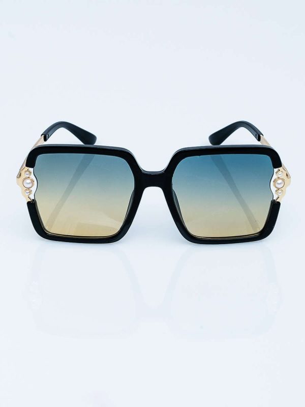 Wholesale Women's Pearl Decorated Sunglasses