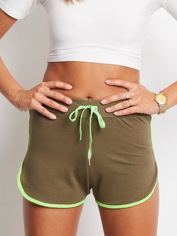 Wholesale Khaki-green shorts Destination