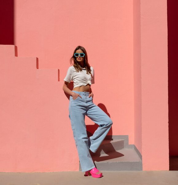 Fashionable jeans pants in online wholesale – see the best sellers of sales