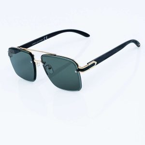 Wholesale Elegant Men's Sunglasses With Wood Motif Temple