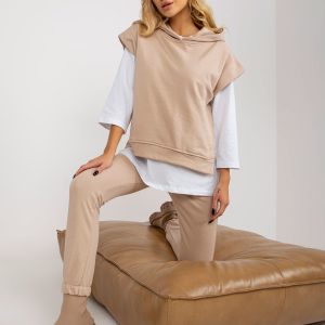 Wholesale Beige three-piece casual set with trousers