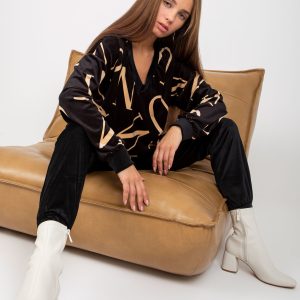 Wholesale Black and beige velvet set with RUE PARIS print sweatshirt