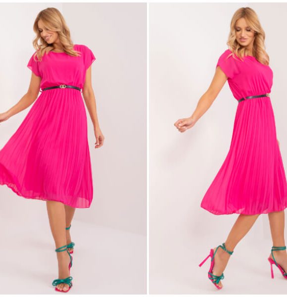 Fuchsia dress – attract attention with spring styling